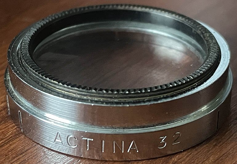 Used Actina 32mm push on UV