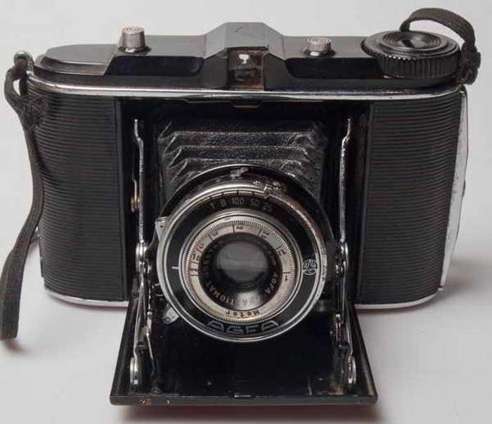 Agfa Jsolette (black top) Medium-format camera