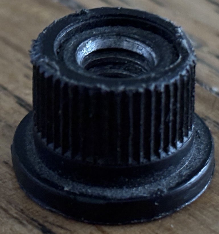 Used Bowens Illumitran Holder locking knob