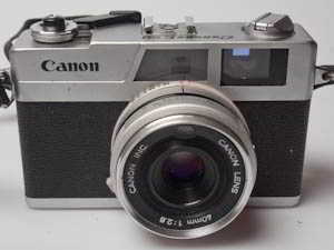 Canon Canonet 28 35mm camera