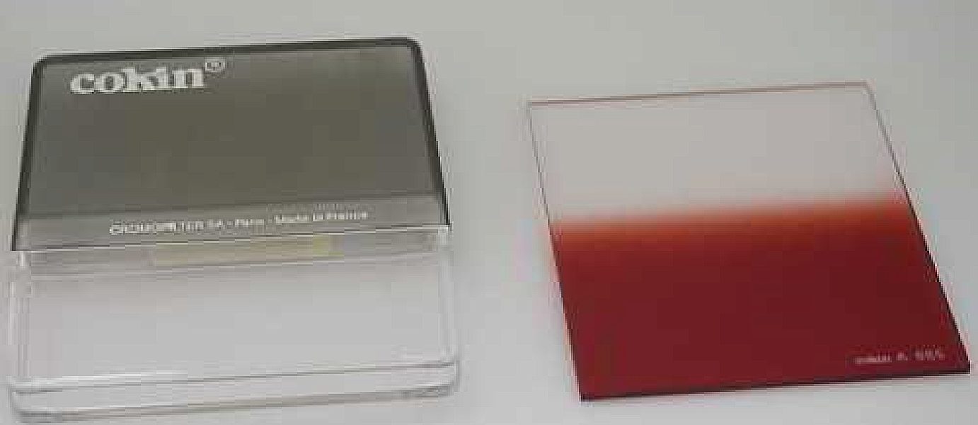 Pre-owned Cokin A 665 Gradual Fluo R2 red
