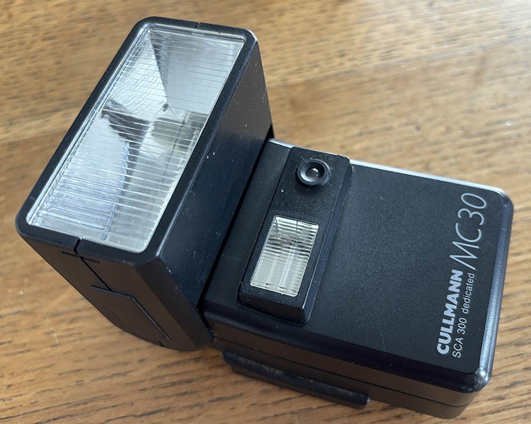 Cullmann MC30 Flashgun