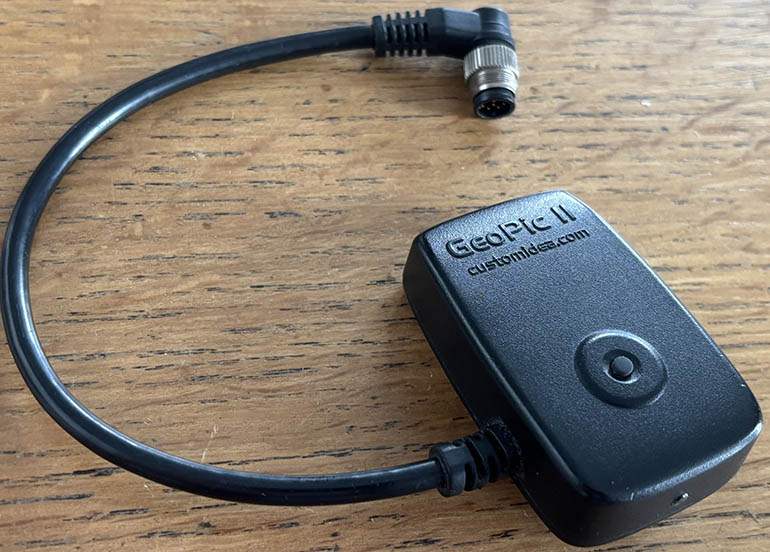 Custom Idea GeoPic II Geotagging GPS Unit Misc