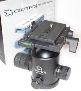 Used Giottos MH 1300-621 Ball & Socket Head