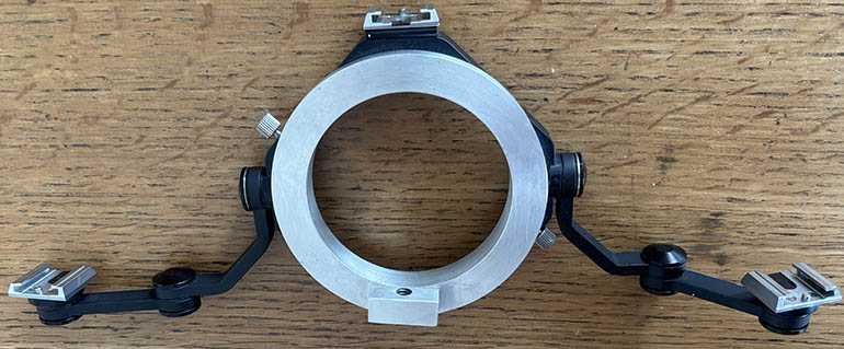 Hasselblad Macro Flash Bracket  Flash accessory