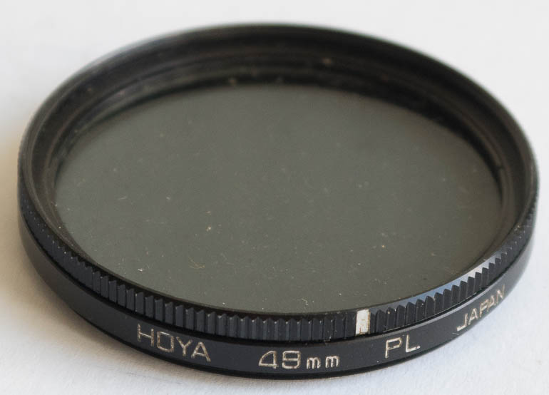 Hoya 49mm polarising Filter