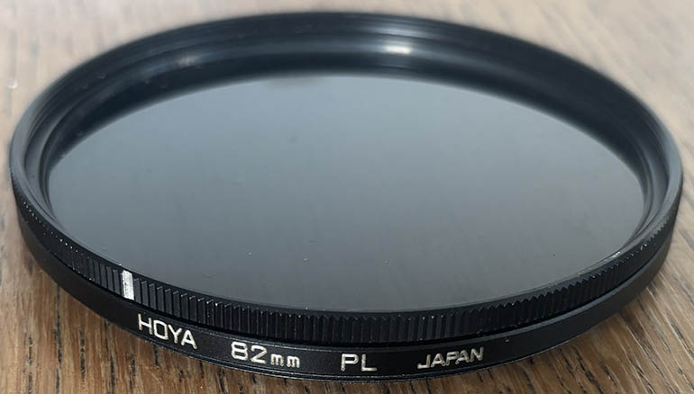 Hoya 82mm polarising Filter