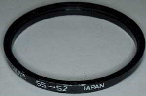 Hoya 55-52mm Stepping ring