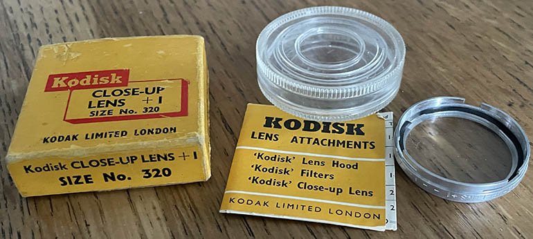 Pre-owned Kodak Close-up Lens +1 No 320
