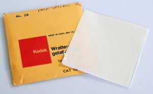 Kodak Wratten 2B Pale Yellow gelatin filter 75mm square  Filter
