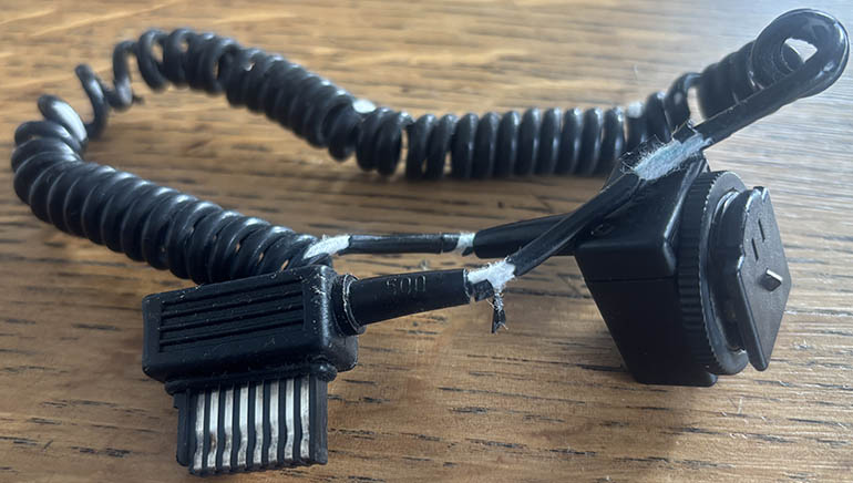 Metz SCA 500 Extension Cord  Flash accessory