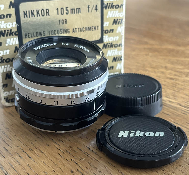 Nikon 105mm f/4 Bellows Focusing Attachment 35mm interchangeable lens