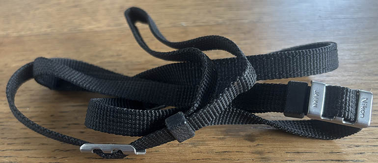 Nikon 11mm Black  Camera strap
