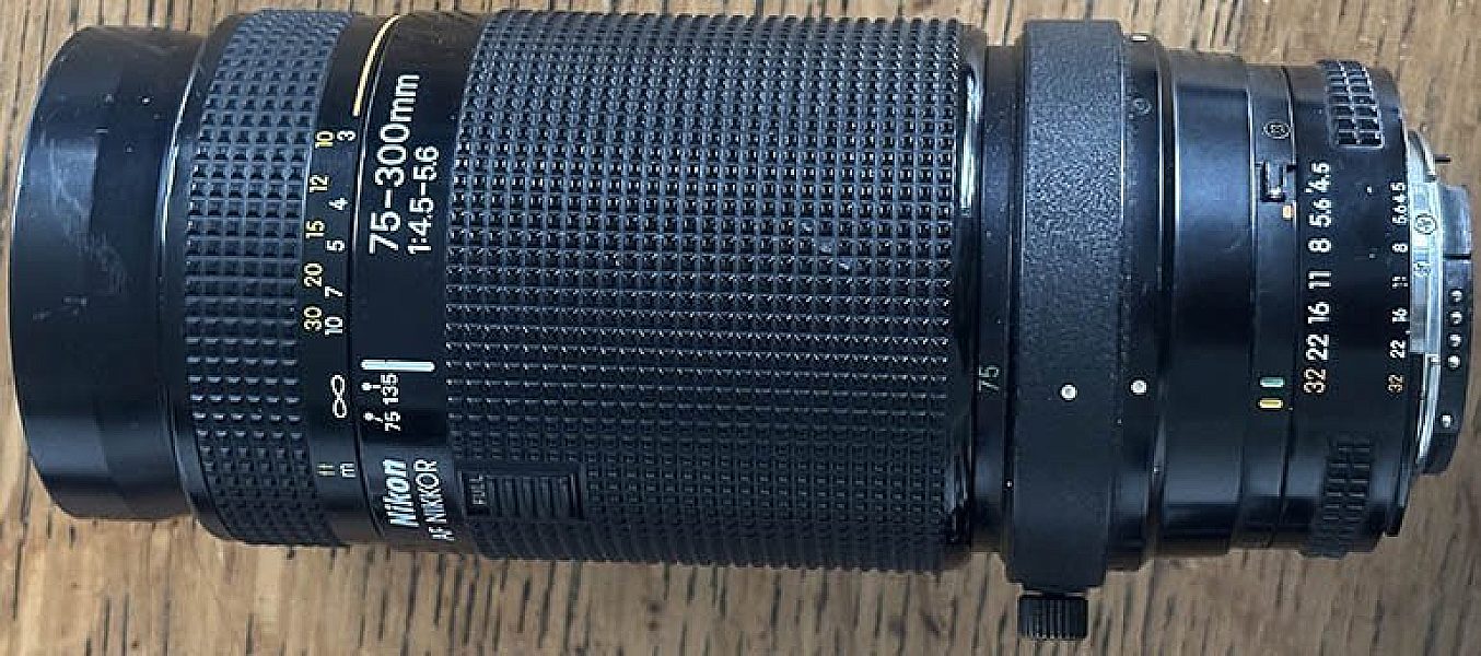 Used Nikon 75-300mm f/4.5-5.6 AF Nikkor