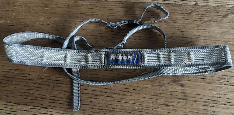 Nikon L35AWAF Camera strap