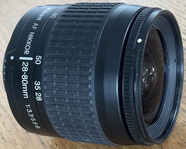 Nikon 28-80mm f/3.3-5.6 G AF Nikkor   35mm interchangeable lens