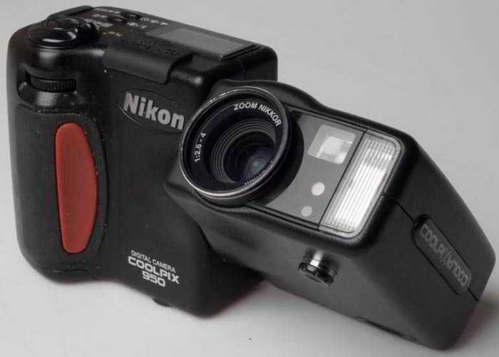 Nikon Coolpix 950 Digital Camera