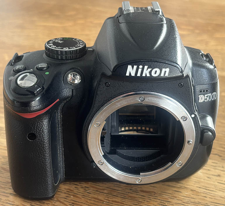 Nikon D5000 INFRARED body 35mm camera