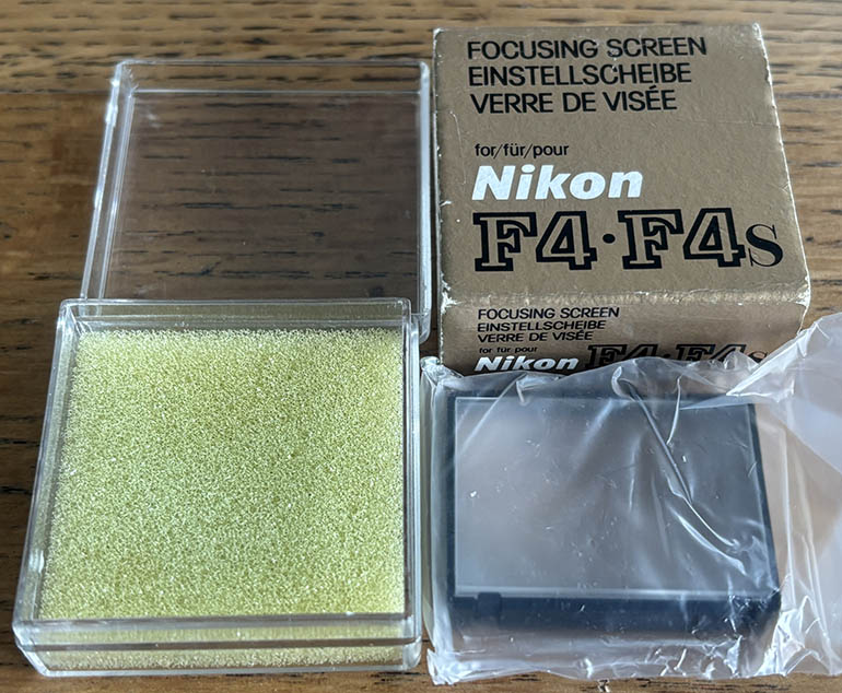 Nikon Focusing Screen B for F4 F4s Viewfinder attachment