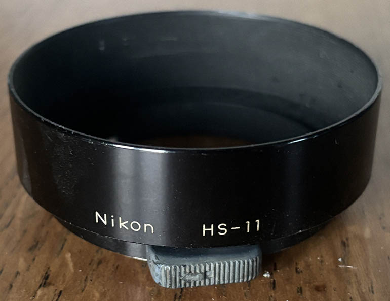 Nikon HS-11 52mm Lens hood