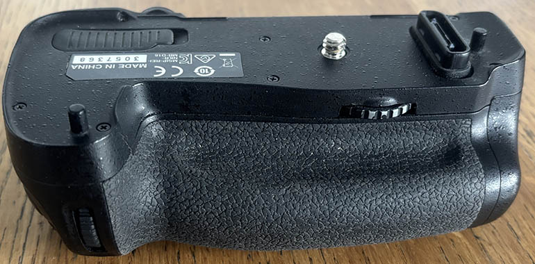 Nikon MB-D16 for D750 Battery / Charger