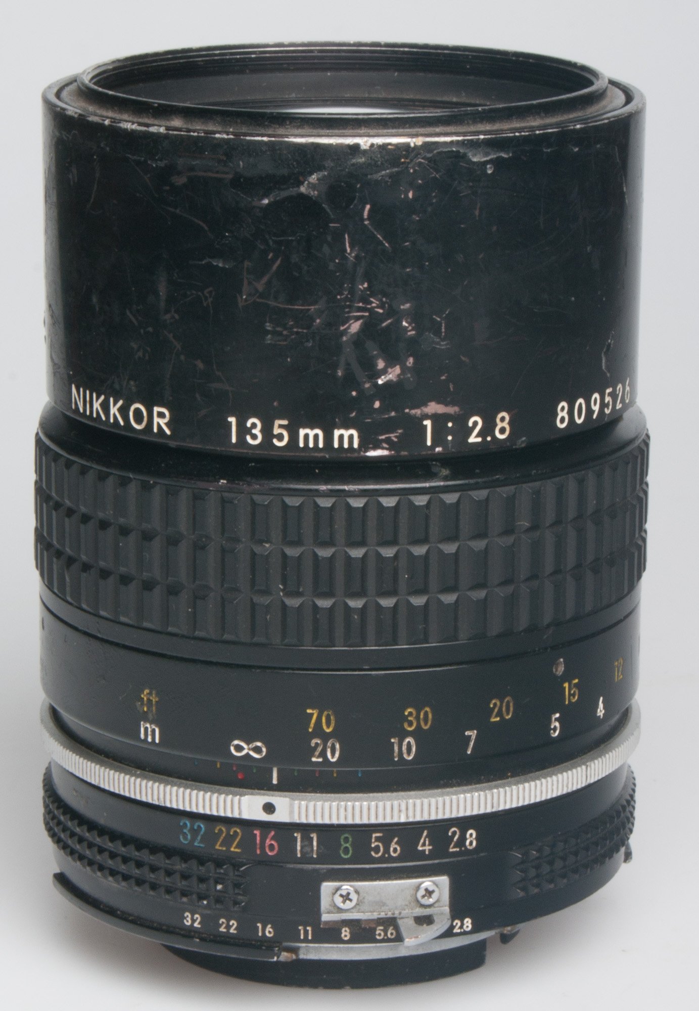 Pre-owned Nikon Nikkor 135mm f/2.8