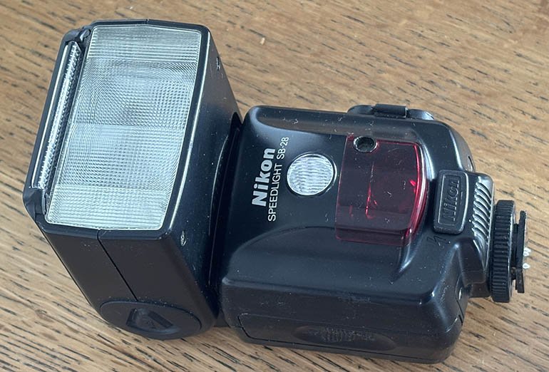 Second hand Nikon SB-28 Speedlight