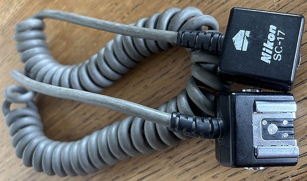 Used Nikon SC-17 TTL Multi-Flash Sync Cord