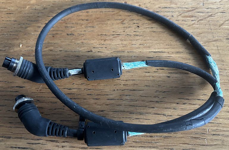 Used Nikon SC-30 TTL Cord