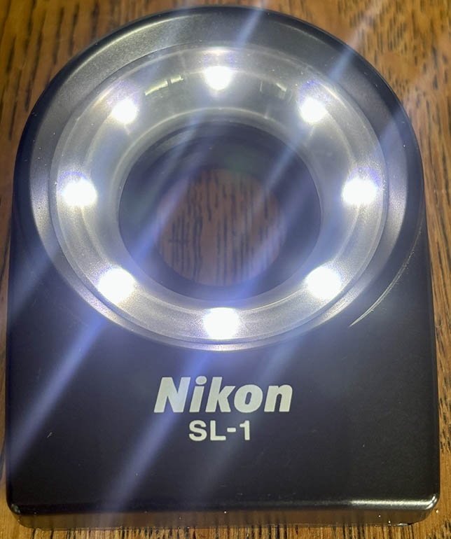 Nikon SL-1  Macro COOL-LIGHT Flashgun