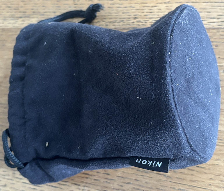 Nikon 16cm soft suede Lens pouch