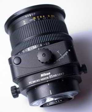 Nikon 85mm f/2.8 PC Micro Nikkor 35mm interchangeable lens