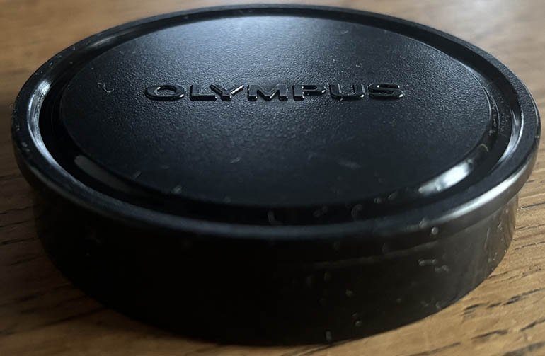 Pre-owned Olympus 60mm