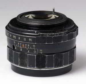 Pentax Super-Takumar 50mm f/1.4 35mm interchangeable lens