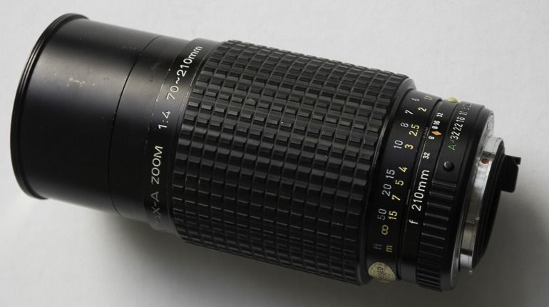 Pentax 70-210mm f/4 Macro zoom 35mm interchangeable lens