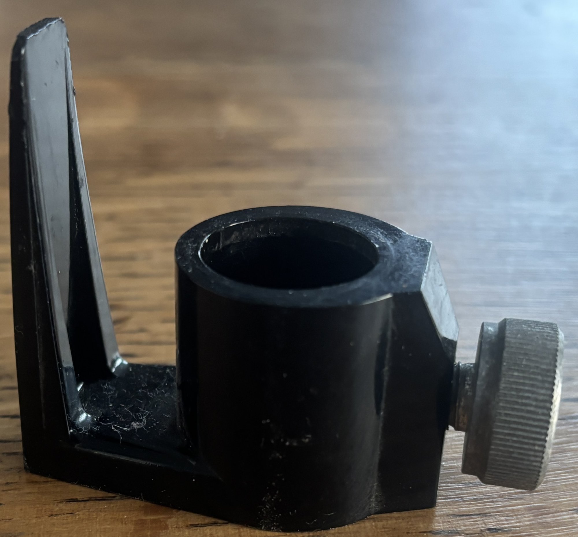 Pre-owned Photax lighting stand adaptor