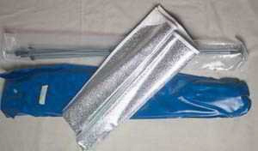 38in Square Umbrella Silver / White