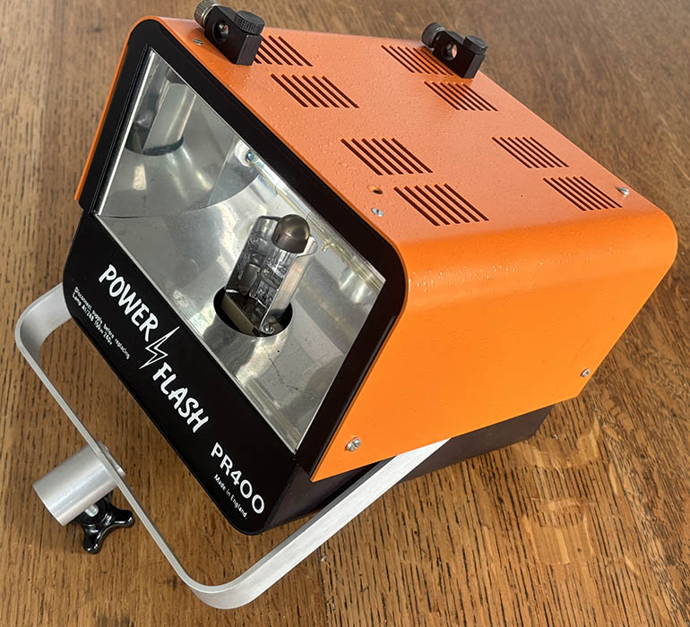 Powerflash PR400 Studio Lighting