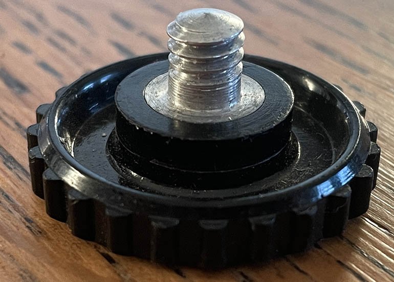 Pre-owned Prazision 1/4in retaining screw