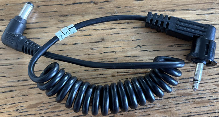 Quantum XDC2 Connecting Cable Battery / Charger