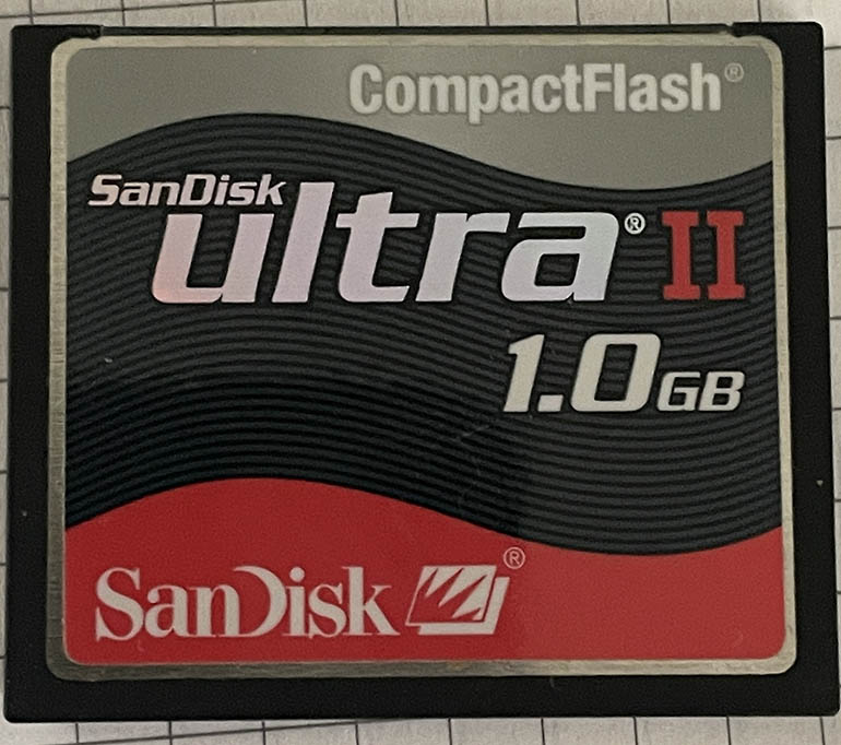 Sandisk 1GB CompactFlash  Memory card