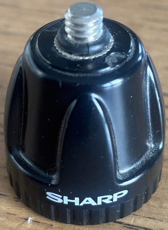 Sharp 1/4in extender / knob Tripod accessory