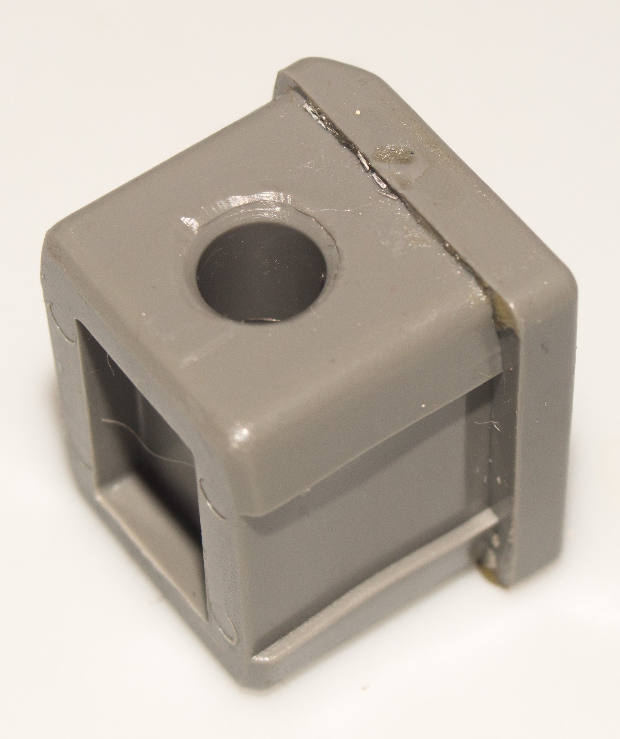 Pre-owned Slik 88 leg end plug
