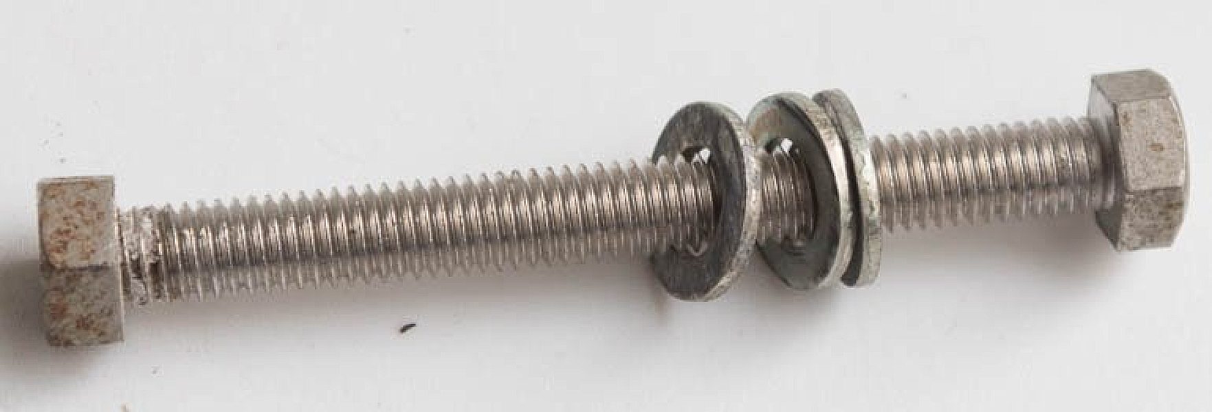 Pre-owned Slik 88 upper leg splay nut and bolt