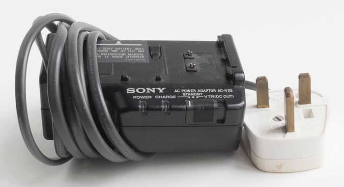 Sony AC-V25 AC Power Adaptor/charger Video accessory