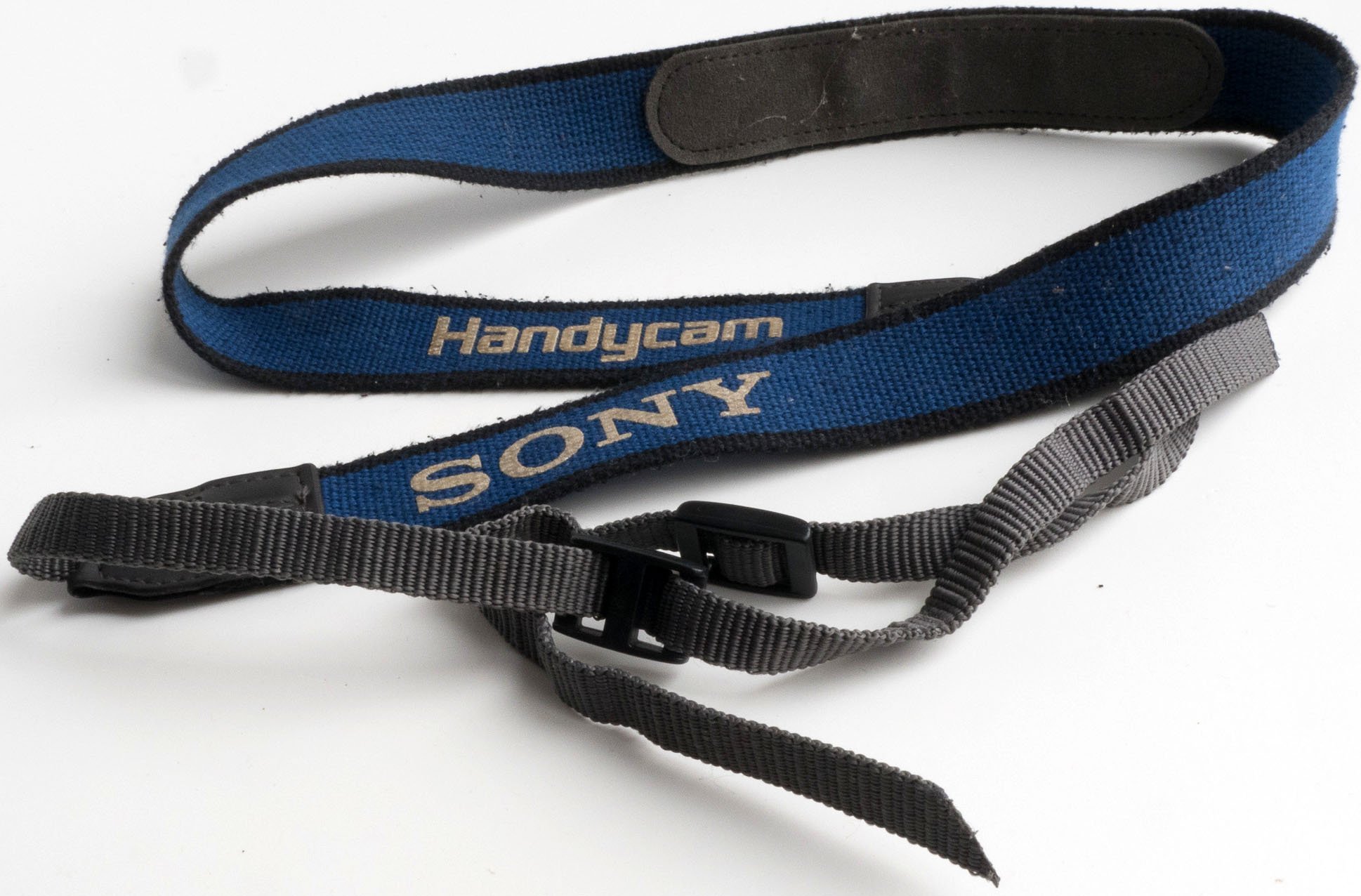 Pre-owned Sony handycam 25mm Neck Strap