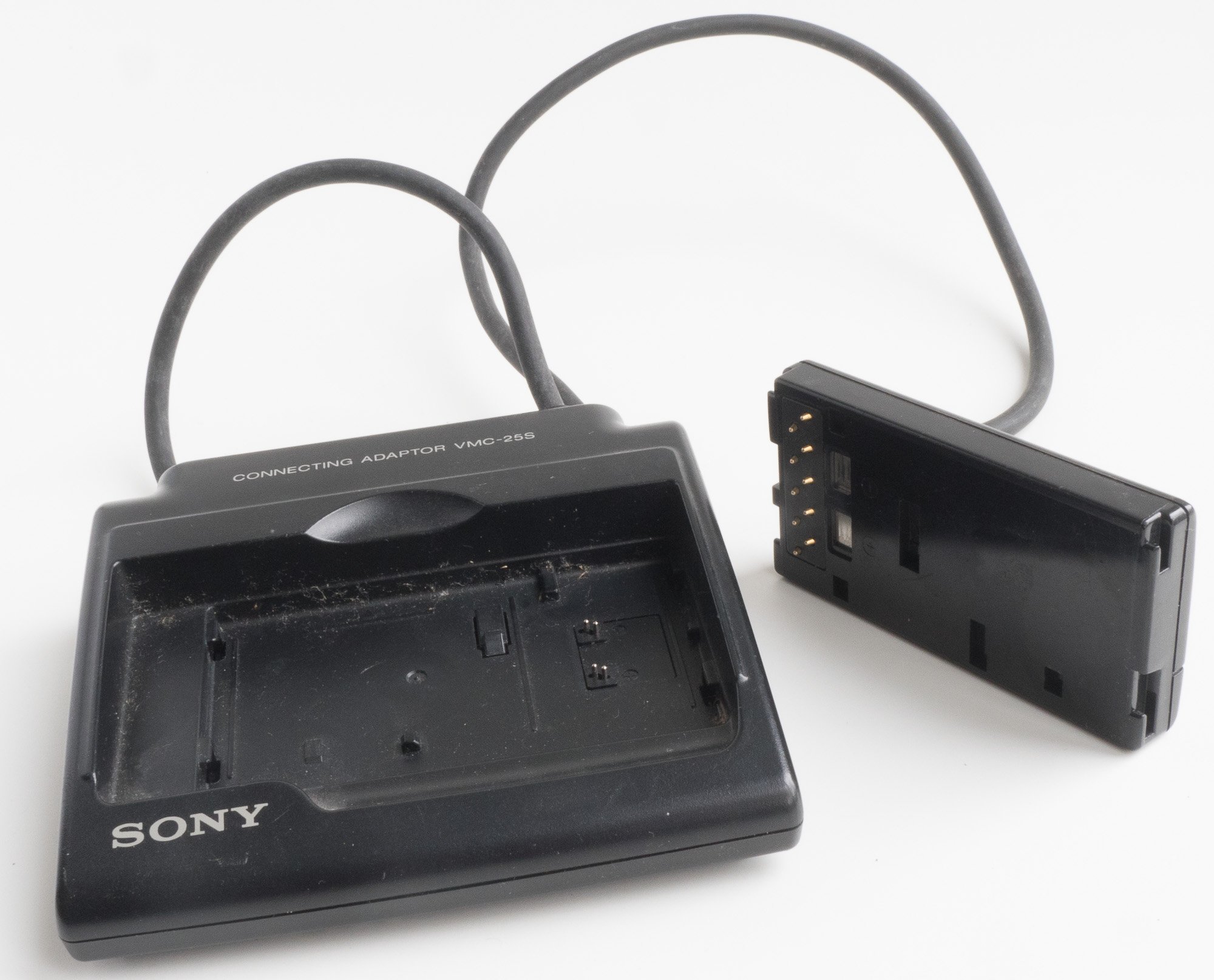 Sony VMC-25S Connecting Adaptor