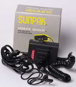 Sunpak Autozoom 3 Remote Sensor Flash accessory