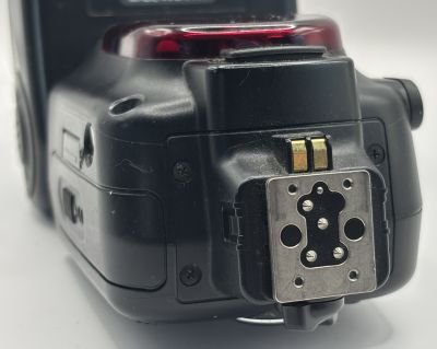 Used Nikon SB-900 Speedlight thumbnail 3