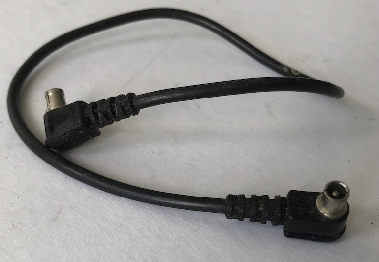 Second hand Unbranded 10 inch Straight flash cable (not extension)